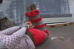 escapevideos.com - Nastasia Gag Airhole 1 thumbnail